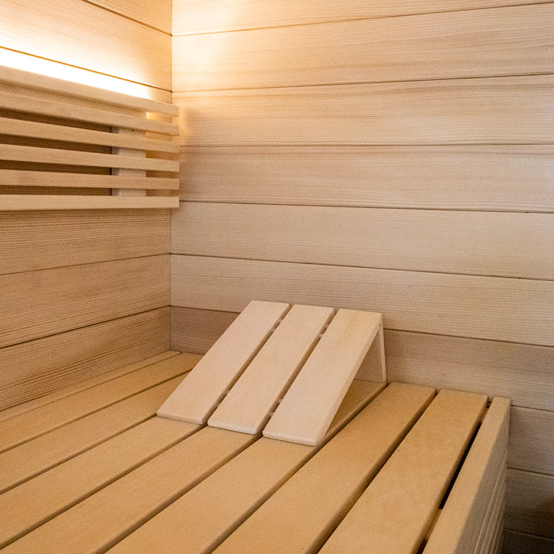 Liegefläche der Sauna