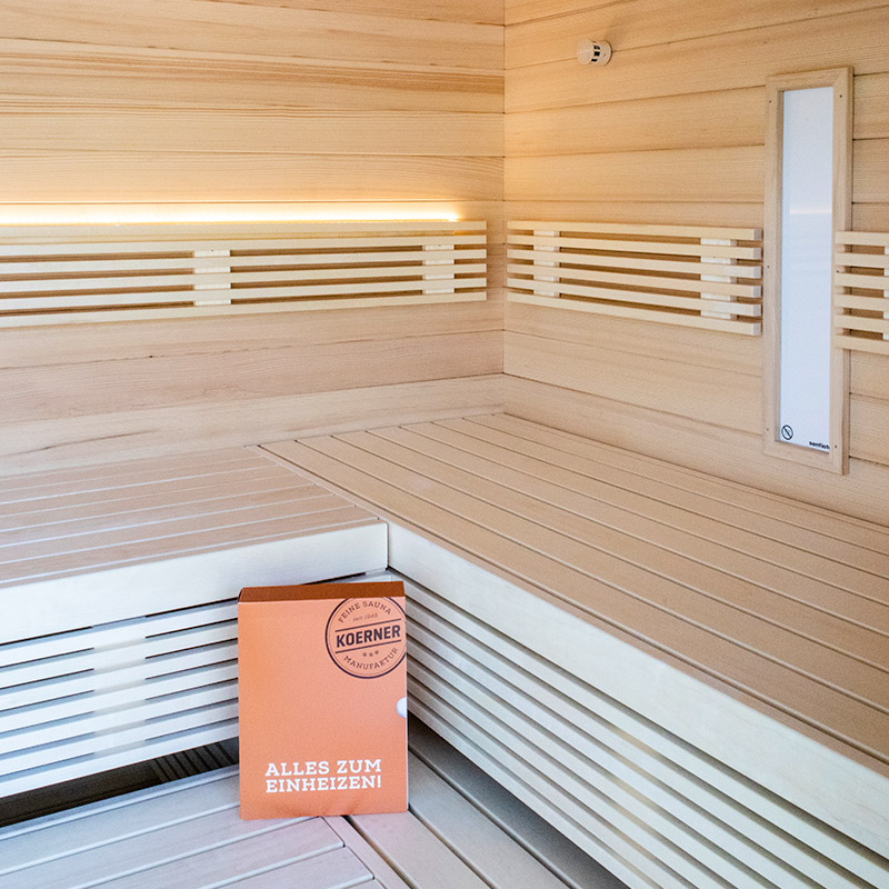 Bankanlage der Sauna und Rückenlehnenbeleuchtung