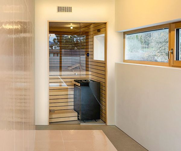 Sauna in moderner Architektur in der Schweiz